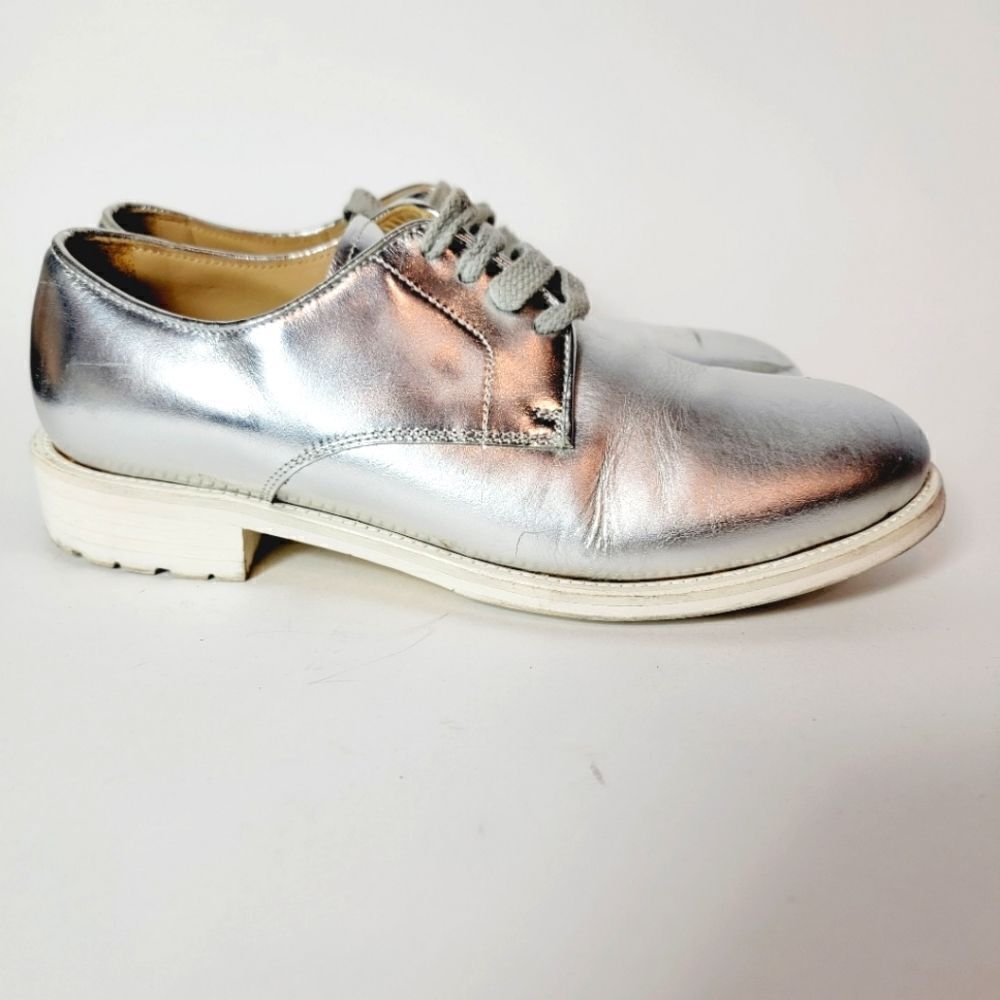 Carolina Herrera x Paul Andrew Silver Leather LaceUp Oxford Size 38 EU Size 7US